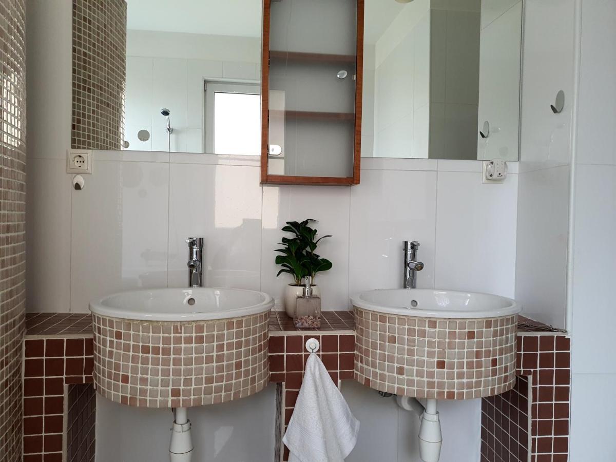 Adel Apartman Miskolc Exterior foto